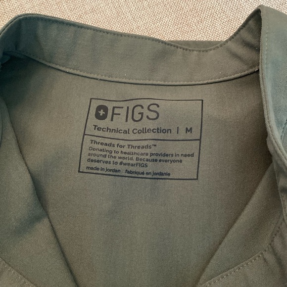 Figs Moss Rafaela Scrub Top Size Medium EUC - Picture 2 of 4